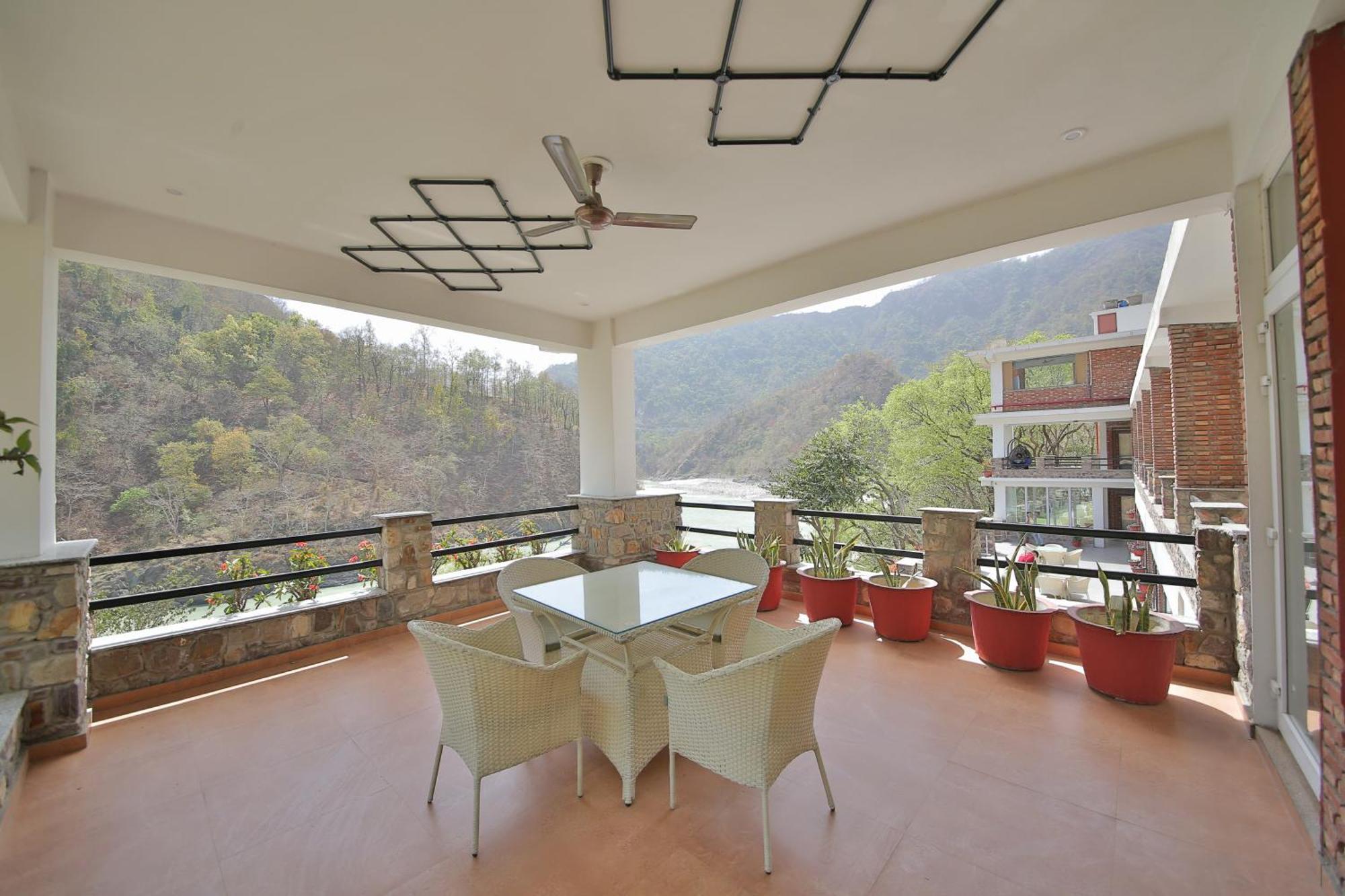 Summit By The Ganges Beach Resort & Spa Rishīkesh Eksteriør billede